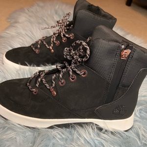 Timberland Boots Size: 8.5